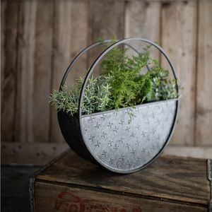 Rustic Farmhouse Cottagecore Metal Round Wall Planter Country Wreath